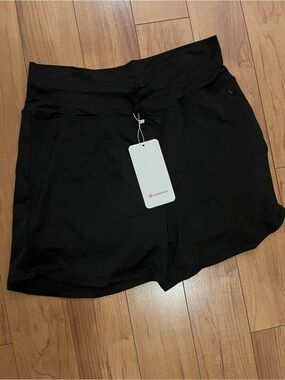 Knock-off lululemon athletica Black Athletic Shorts with Tag